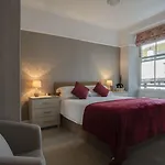 Lyndale آمبيلسايد