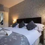 Lyndale بيت ضيافة
