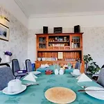 بيت ضيافة Lyndale 3*